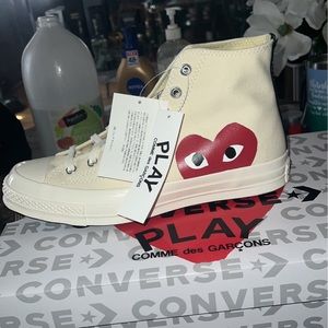 Converse Chuck Taylor All-Star 70 Hi
Comme des Garcons PLAY White